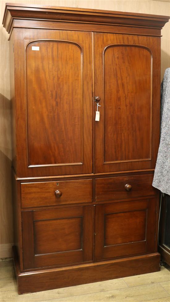 A Victorian mahogany linen press W.122cm